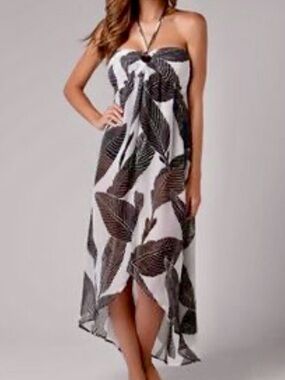 Tommy Bahama Black and White Strapless Leaf-Print Maxi Dress Swimsuit Cover-up